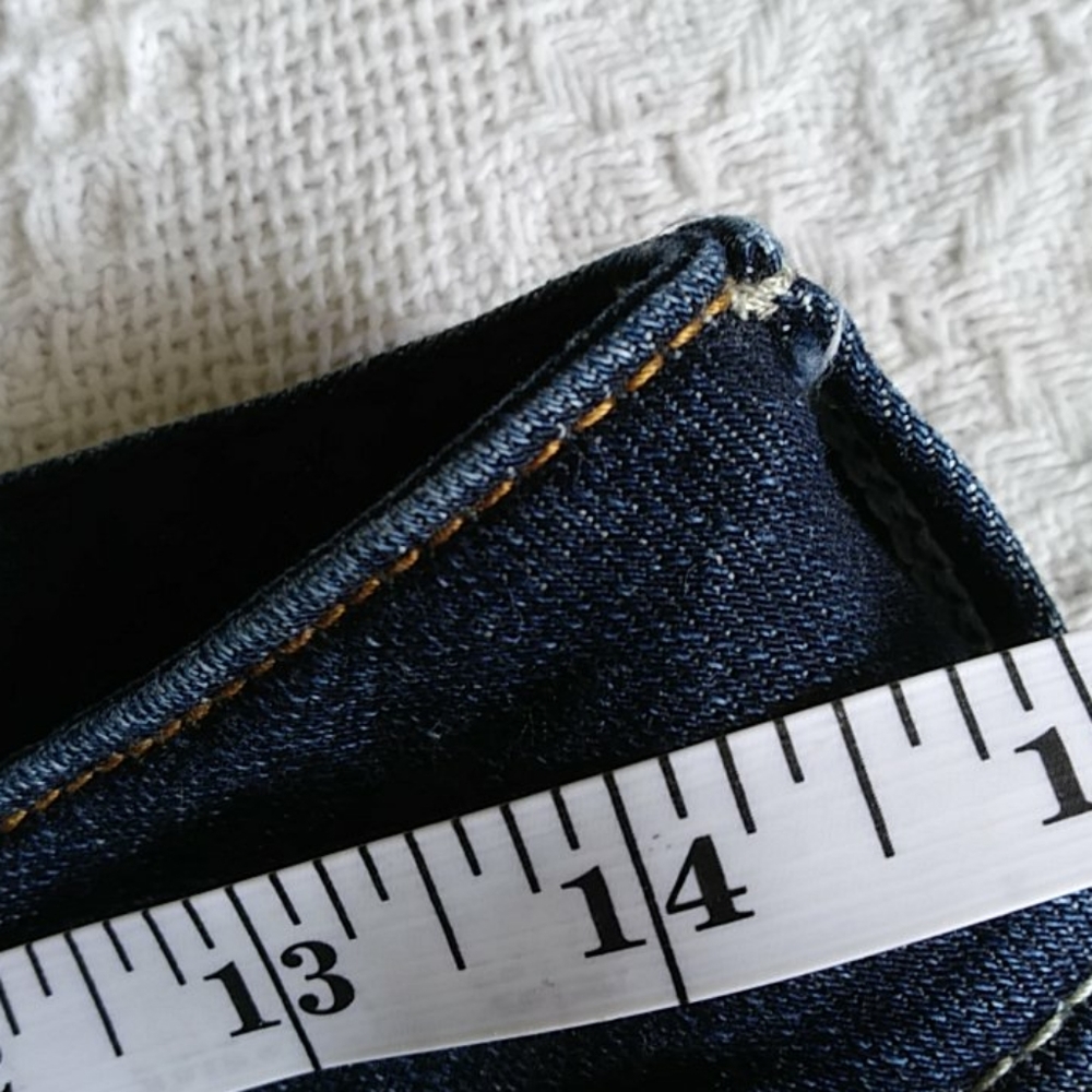 AE low-rise slim boot-cut jeans Size 4 - Picture 6 of 11